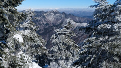 国見八方覗からの大普賢岳