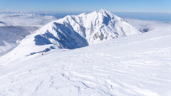 今日の目的地だったはずの奥大日岳