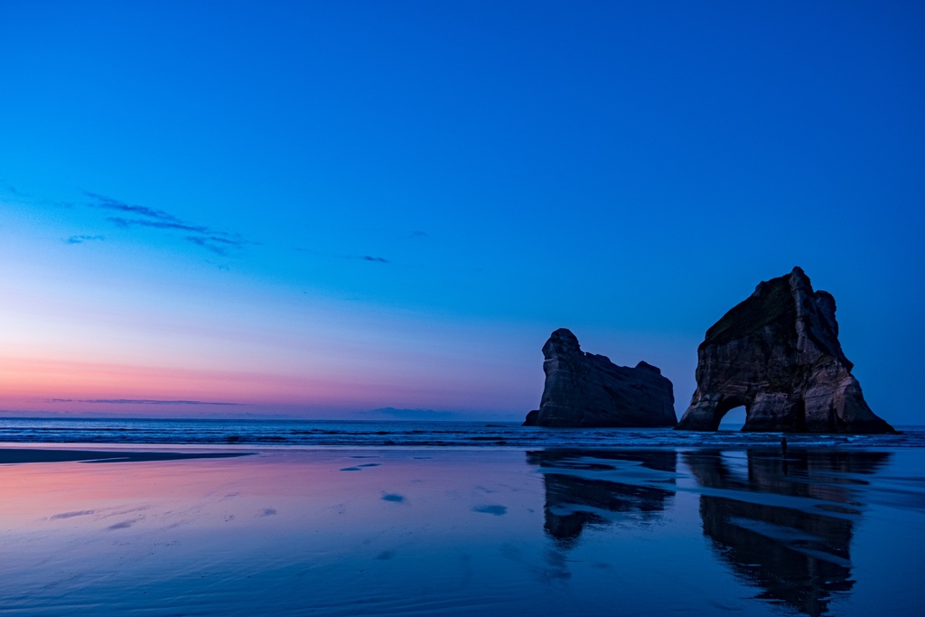 Wharariki Beach