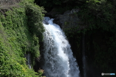 音止の滝