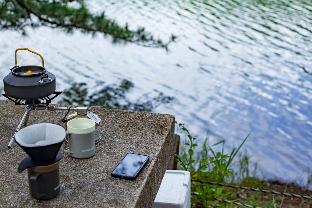 湖のあるCAMP