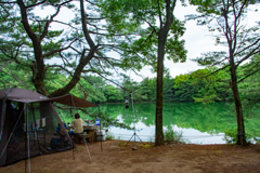 湖のあるCAMP