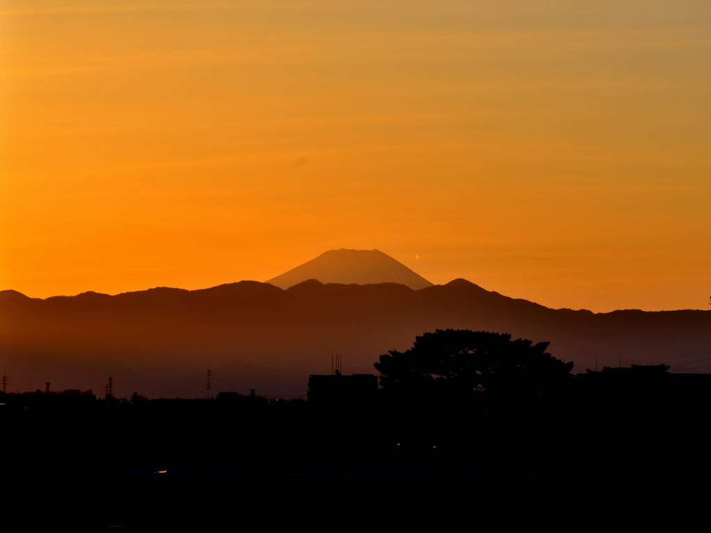 夕焼けと富士山