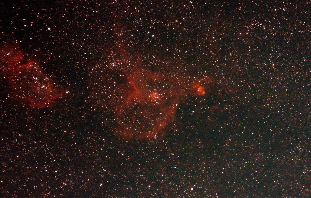 はーと星雲(IC1805)