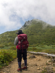山頂を目指して