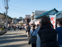 並ぶ先に...