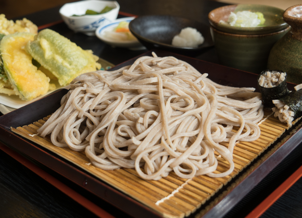 薬莱山での蕎麦