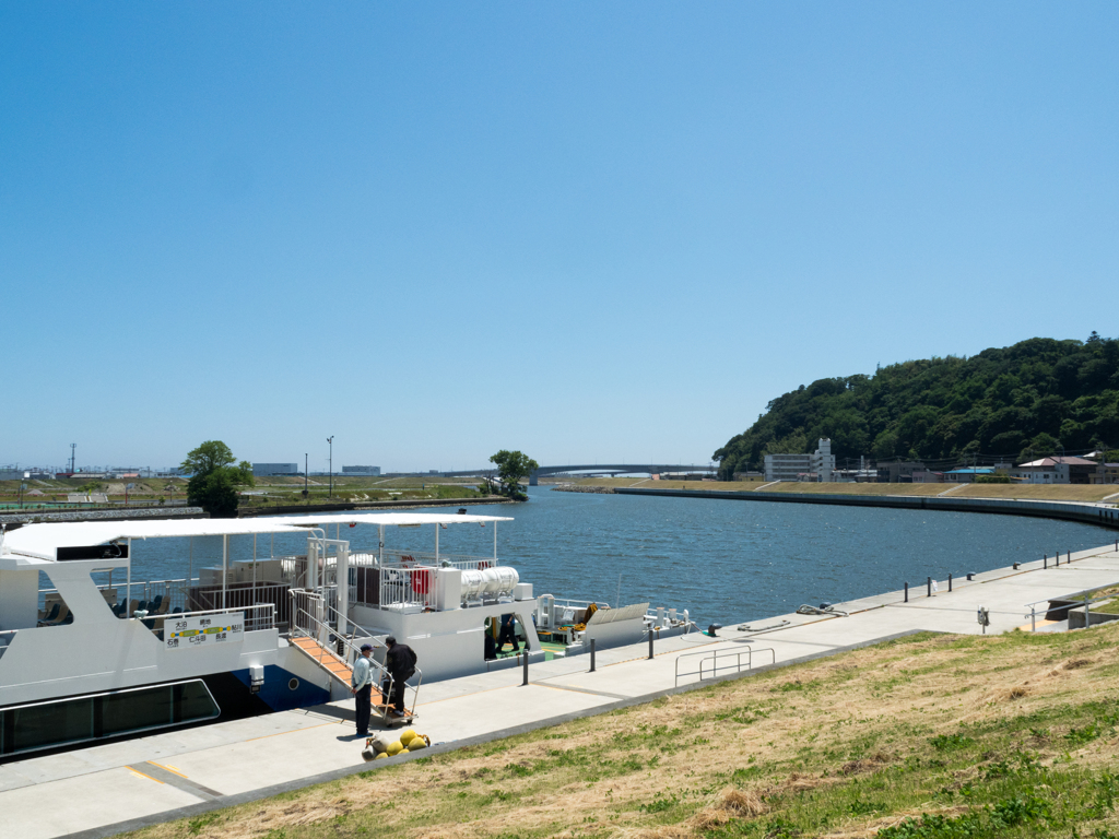 日和山を望む