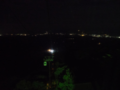 夜のロープウェイ