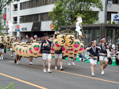 竿灯の行進