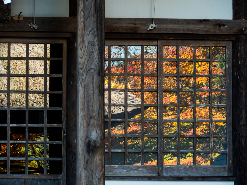 窓にペインティング