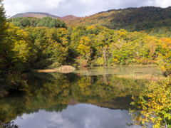 地蔵沼と燃える山 地蔵沼と燃える山