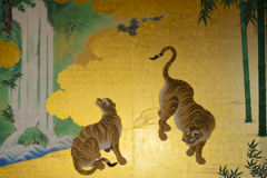 竹林に虎