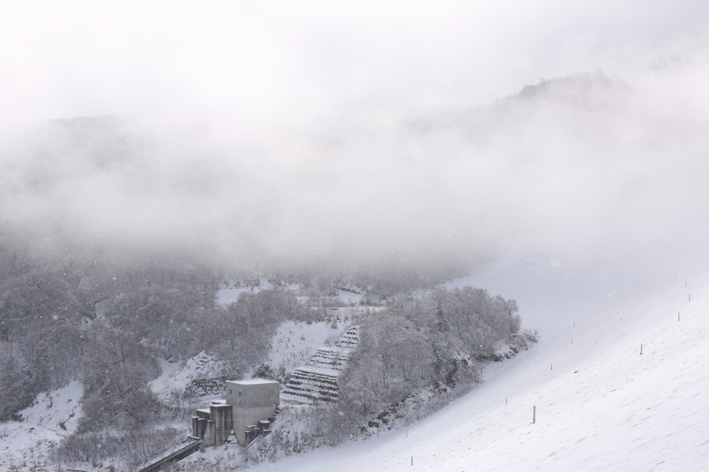 風雪迫る