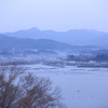 煙る朝