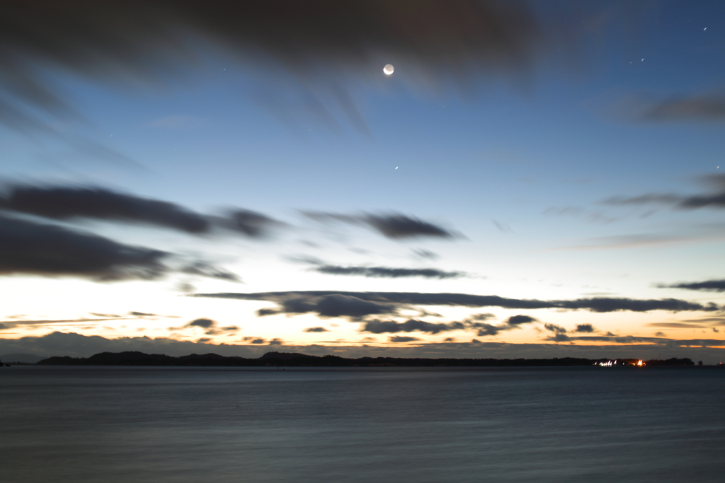 夜明け前の松島湾－中央