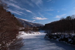 陽光浴びる氷の世界