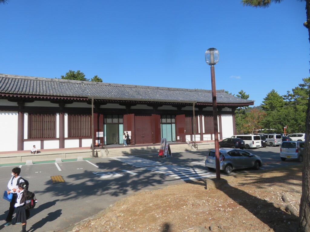 やあまとまほろは