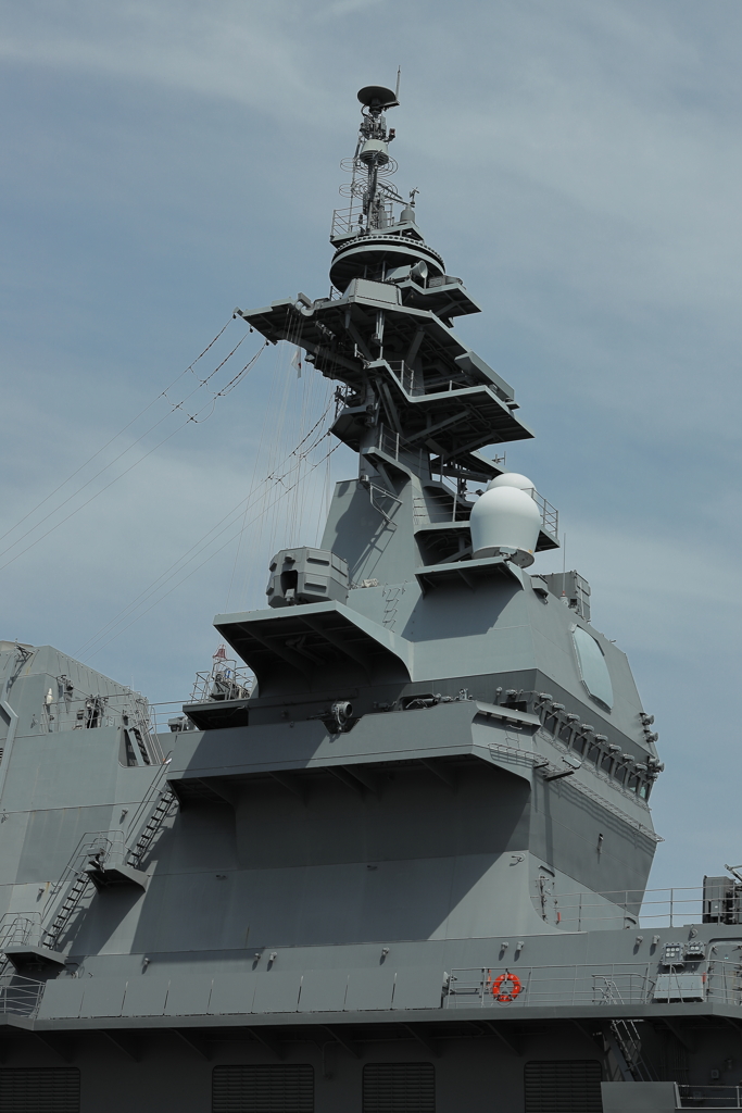 護衛艦いずも3