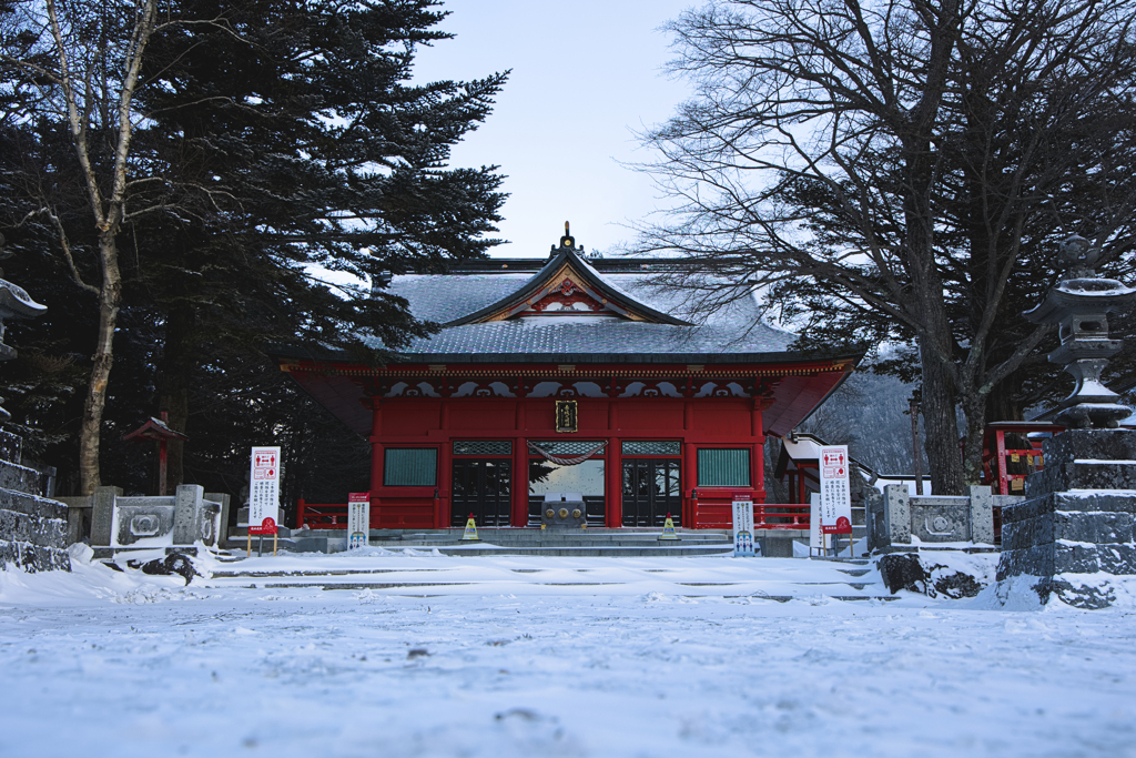 雪中赤城神社