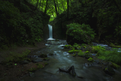 竜返しの滝