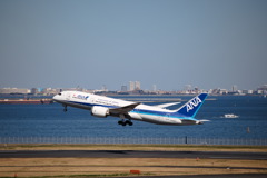 B787