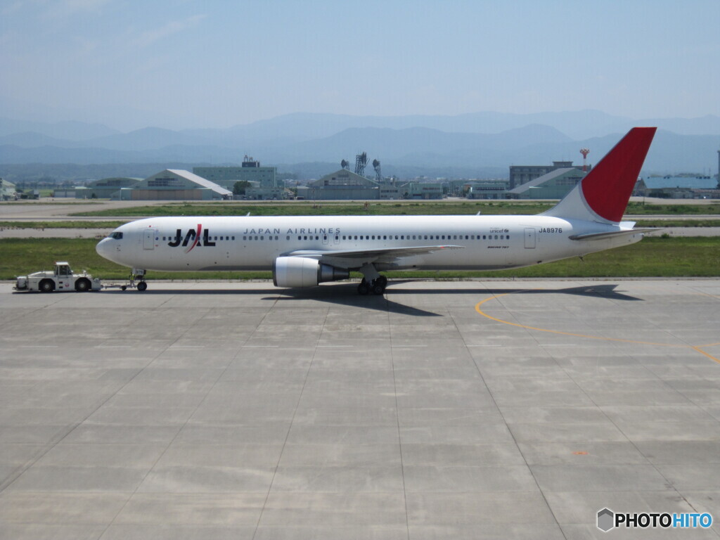 JA8976