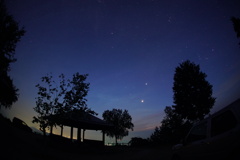 夜明け前の夜空