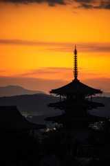 鐘が鳴る鳴る法隆寺