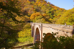 秋のめがね橋