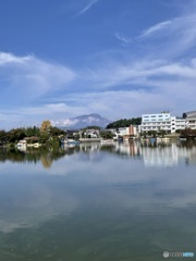 池に浮かぶ街