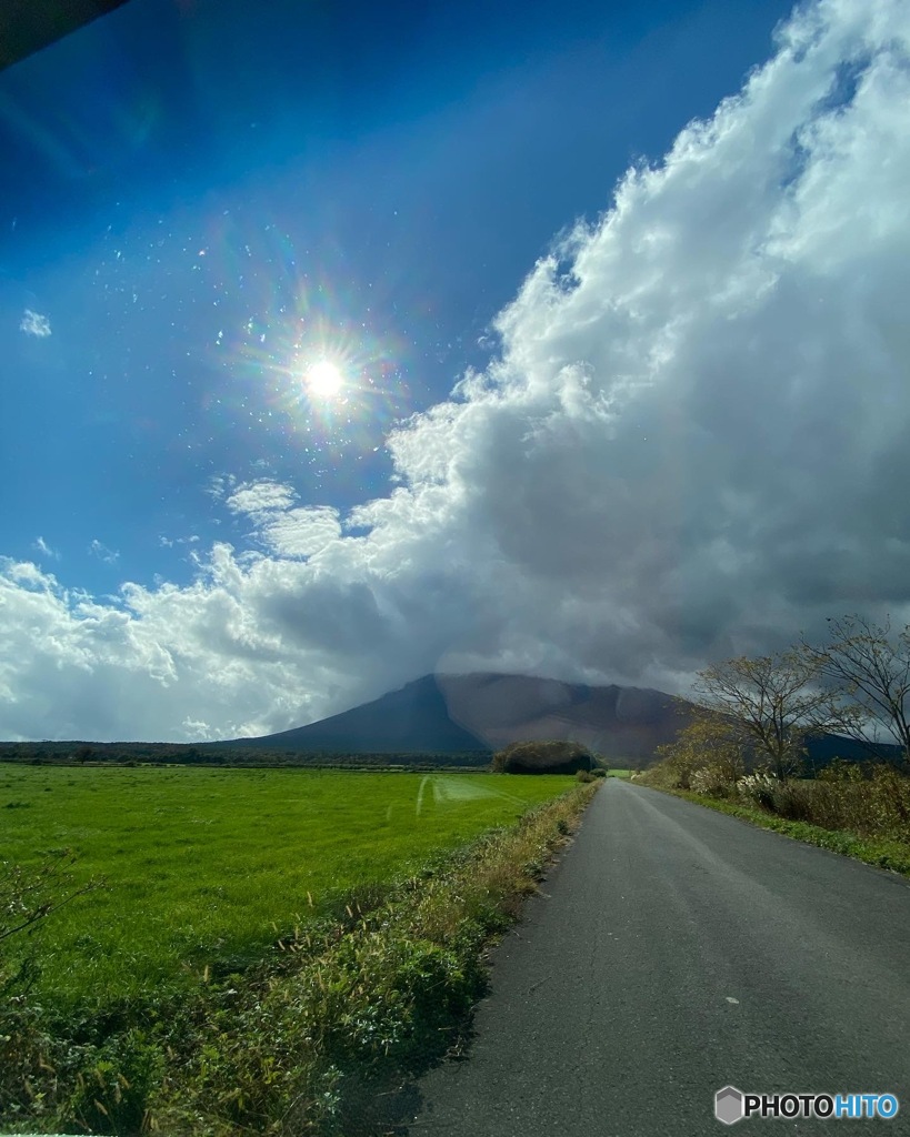 八幡平から見える岩手山