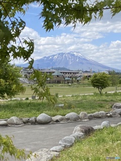 高松公園から見える山