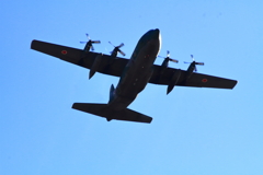 戦術輸送機の懐