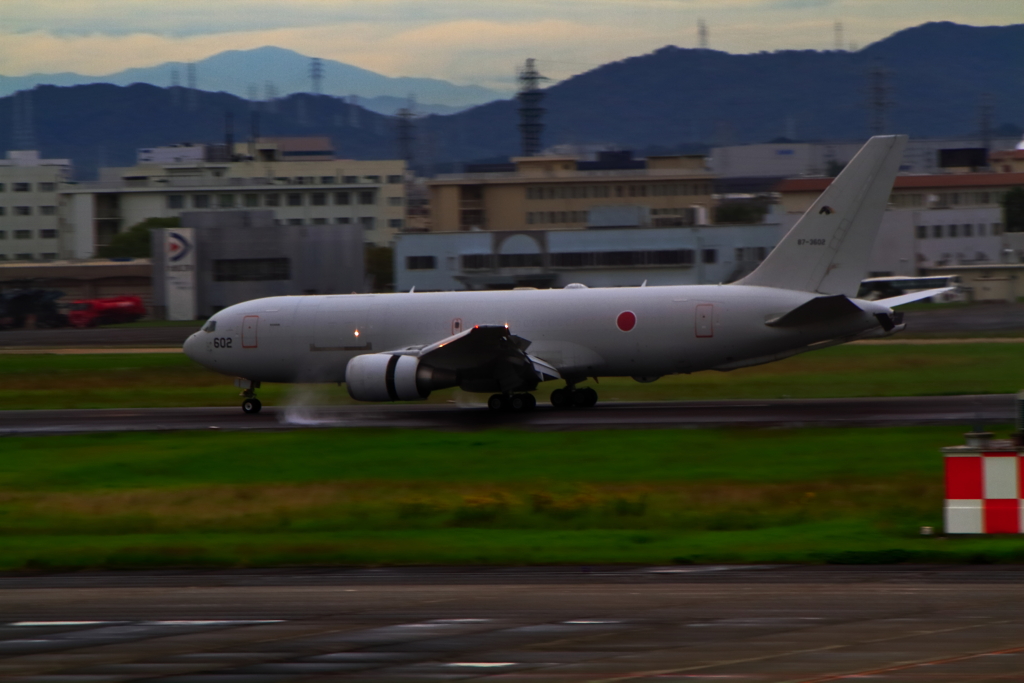 Thrust reverser