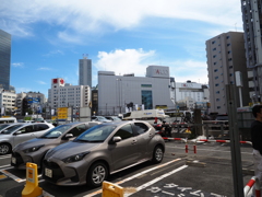 駐車場から見たパルコとサンシャイン