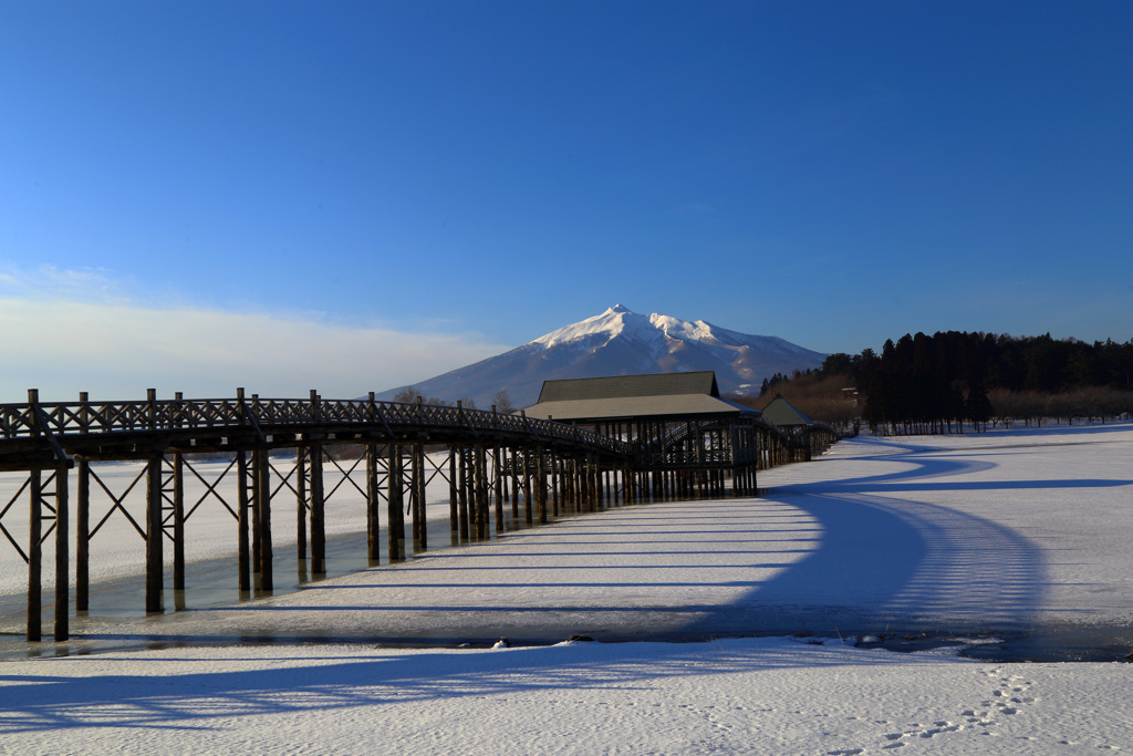 鶴の舞橋