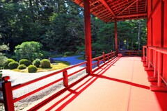 朝陽あたる廊下(曼殊院)