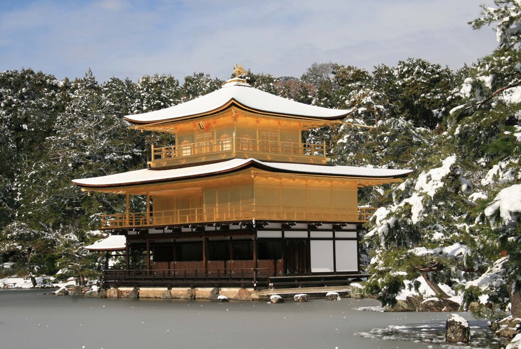 雪日(金閣寺)