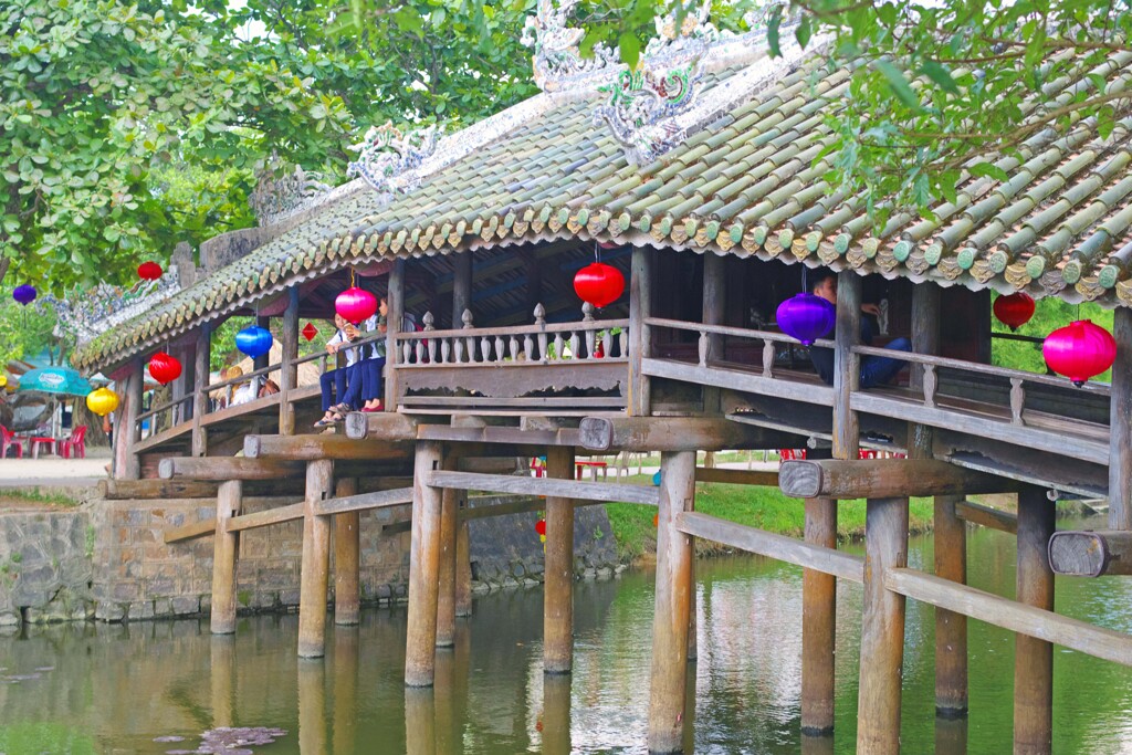 日本人橋(Hue)