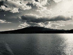 山中湖からの富士山