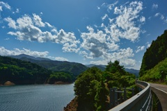 夏の津久井湖