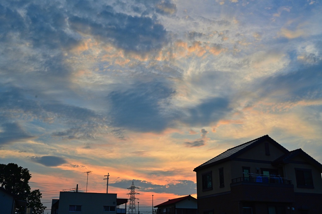 梅雨の夕焼け