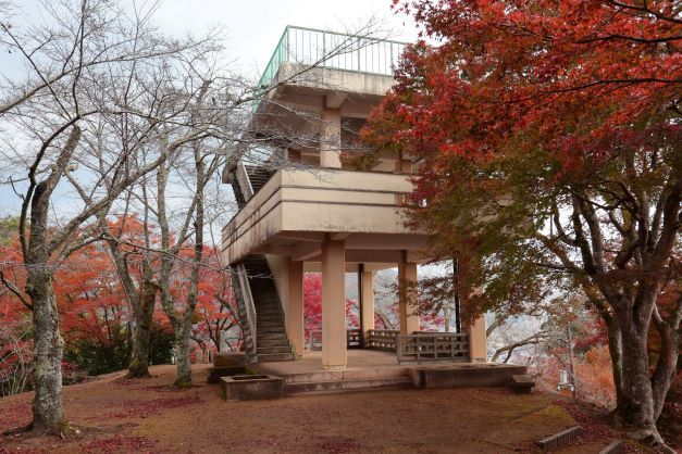 秋の尾関山公園とその周辺散歩