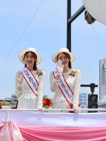 広島フラワーフェスティバル　パレード