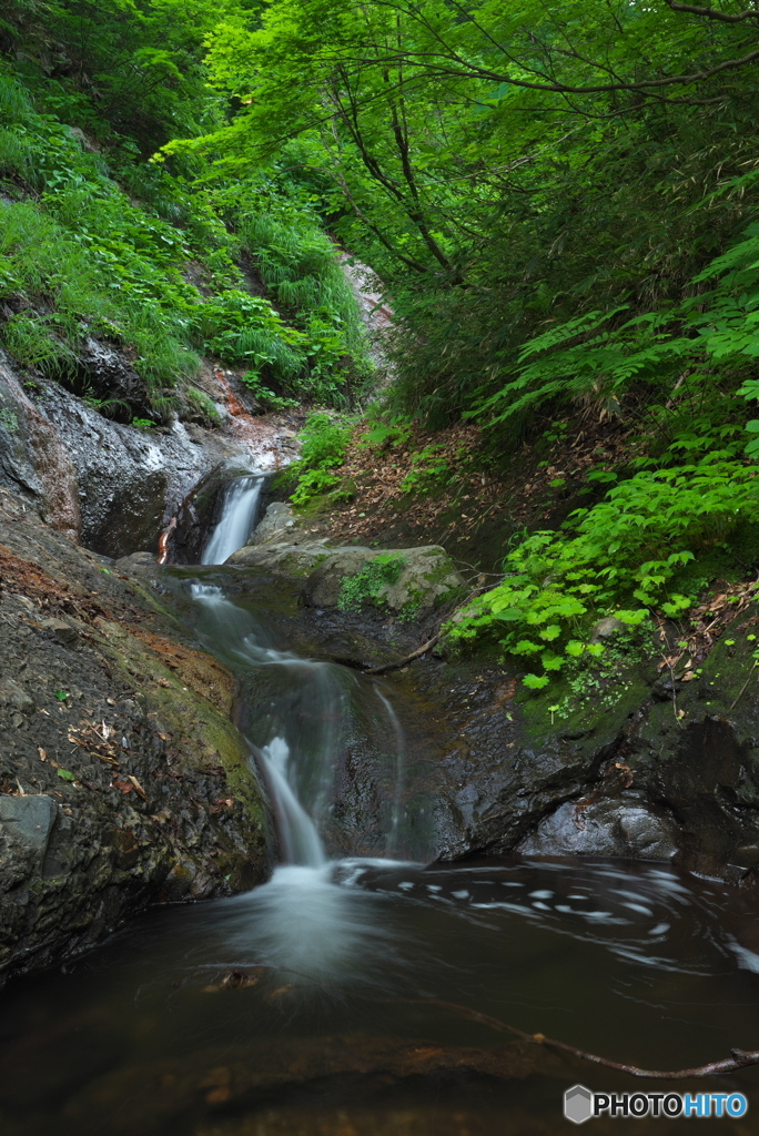 岩手県北上市　夏油川湯の沢七折の滝