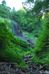 秋田県由利本荘市　丁川　杉倉沢（上滝1）