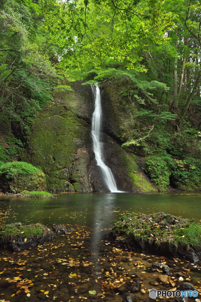 秋田県藤里町　峨瓏の滝2