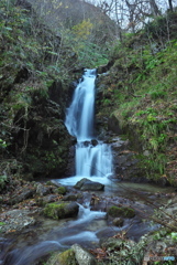 山形県白鷹町　龍門の滝女滝2