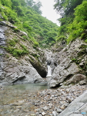 秋田県仙北市　生保内川ネジレの滝